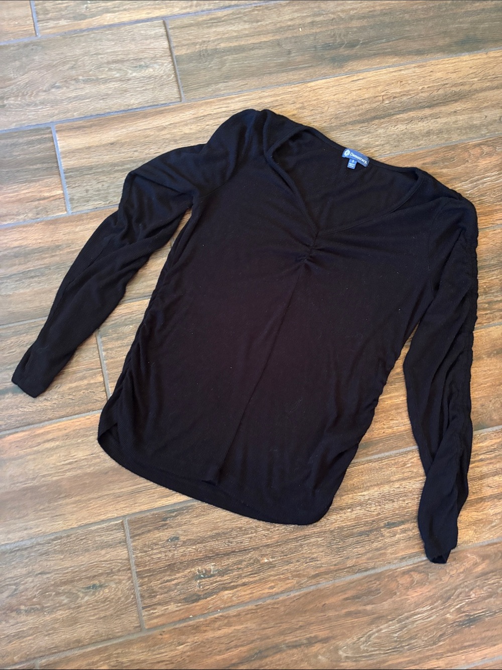 EUC Democracy Women’s V-Neck Long Sleeve Ruched Front Top